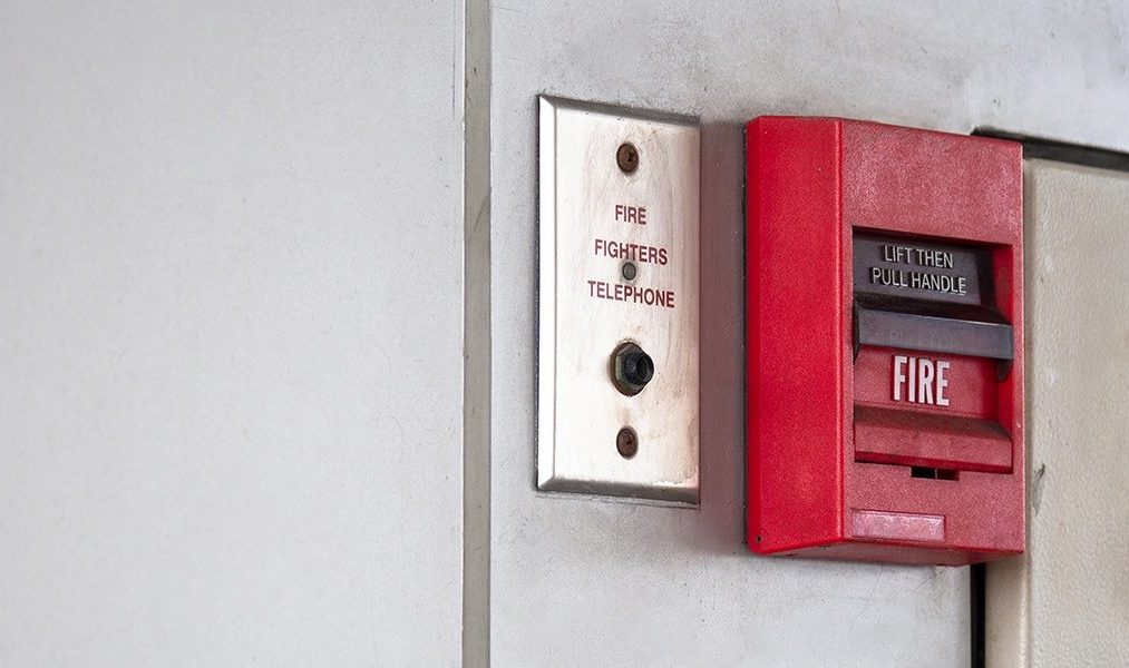 Le guide complet des systèmes d'alarme incendie et de surveillance